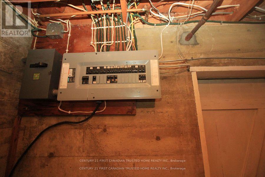 133 Deer Park Circle W, London North (North P), ON