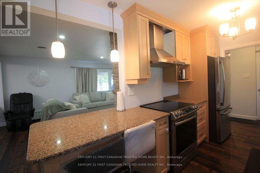 133 Deer Park Circle W, London North (North P), ON