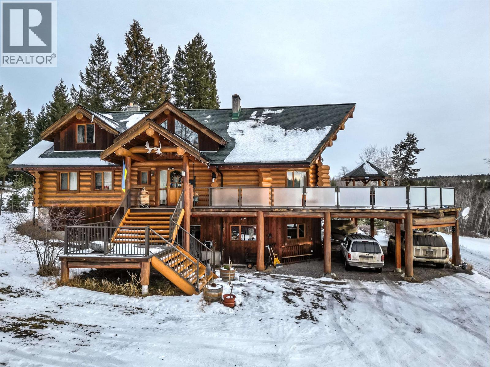 5565 Backvalley Road, 100 Mile House, BC - Outdoor With Deck Patio Veranda