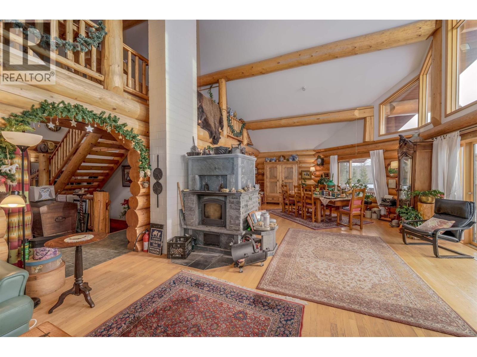 5565 Backvalley Road, 100 Mile House, BC - Indoor With Fireplace