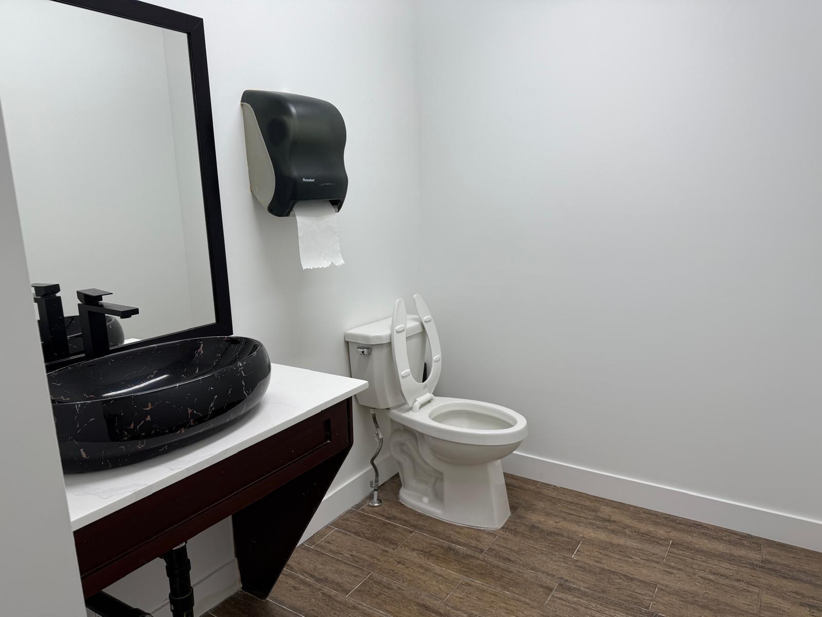 107 7130 120 Street, Surrey, BC