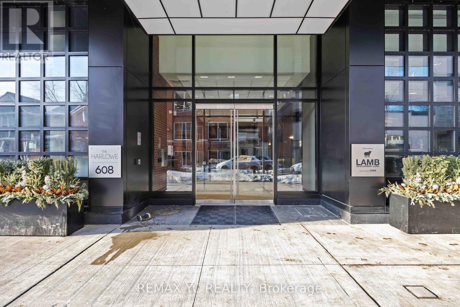 906 - 608 Richmond Street W, Toronto, ON - Outdoor