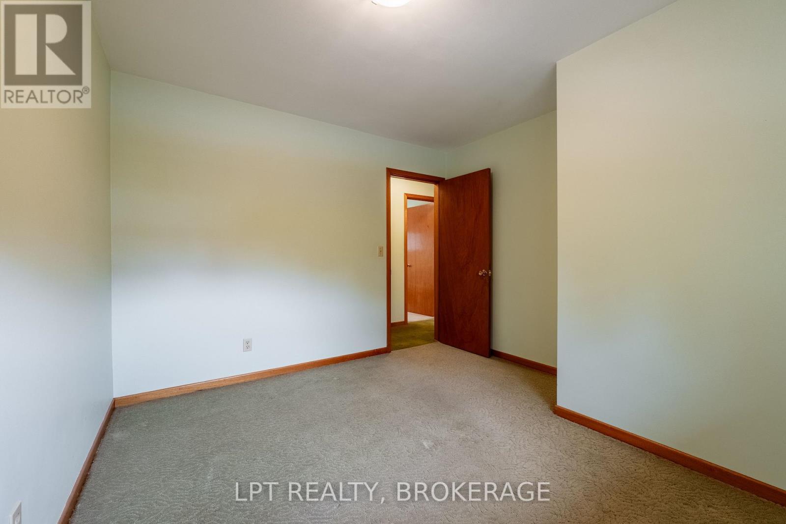 168 Braemar Road, Kingston (City Southwest), ON - Indoor Photo Showing Other Room