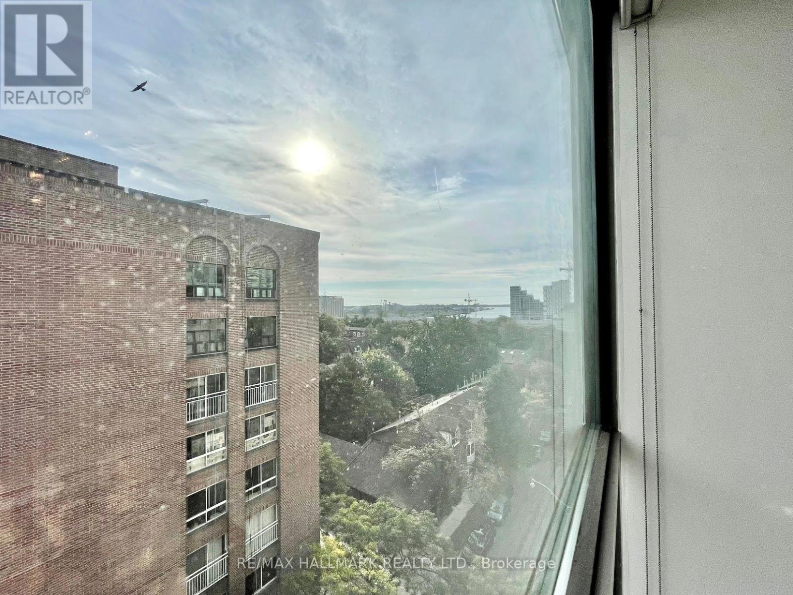 927 - 65 Scadding Avenue, Toronto, ON - With View