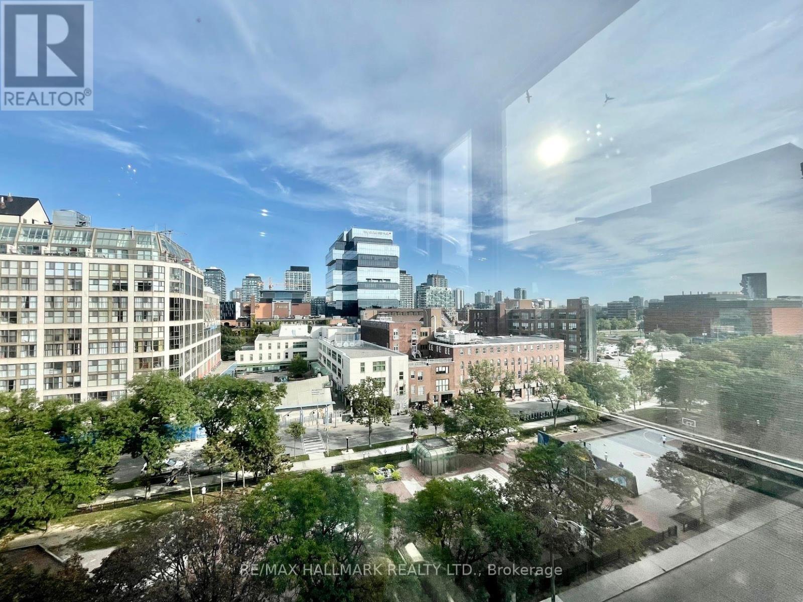 927 - 65 Scadding Avenue, Toronto, ON - Outdoor