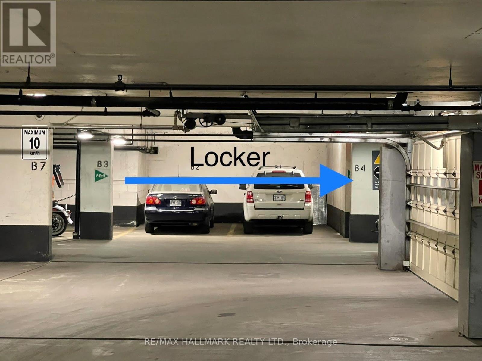 927 - 65 Scadding Avenue, Toronto, ON - Indoor Photo Showing Garage