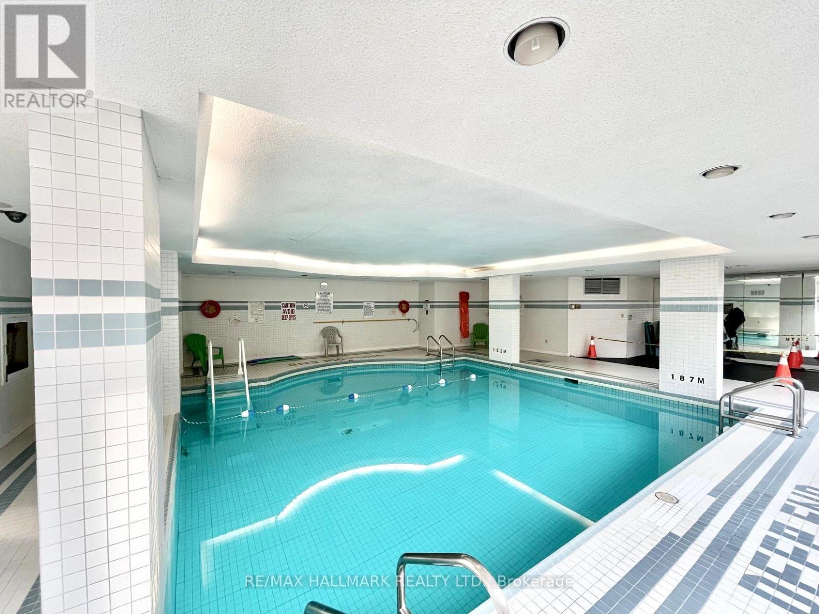 927 - 65 Scadding Avenue, Toronto, ON - Indoor Photo Showing Other Room With In Ground Pool