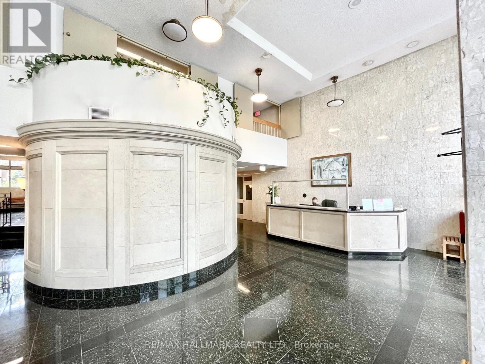 927 - 65 Scadding Avenue, Toronto, ON - Indoor