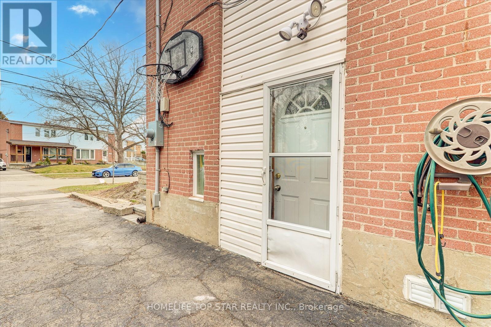 50 Chestnut Crescent, Toronto, ON - Outdoor With Exterior