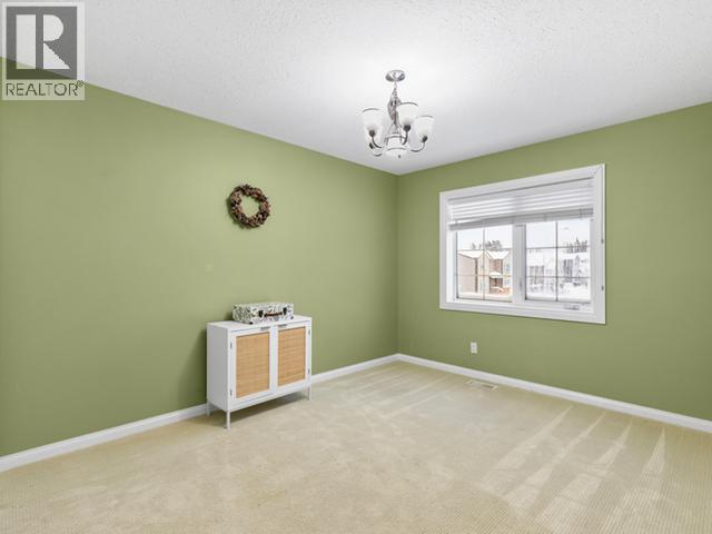 40 Stope Way, Whitehorse, YT - Indoor Photo Showing Other Room