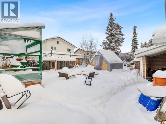 40 Stope Way, Whitehorse, YT - Outdoor