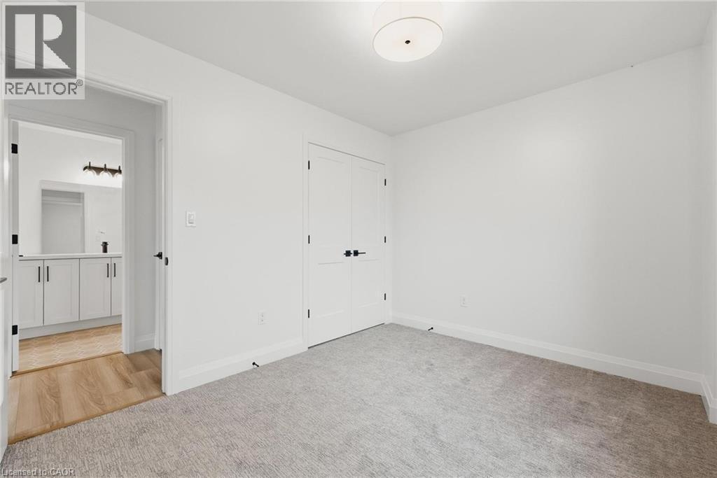 135 Pugh Street, Milverton, ON - Indoor Photo Showing Other Room