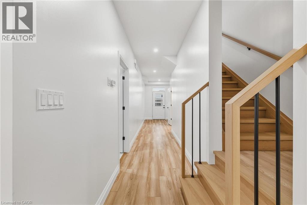 135 Pugh Street, Milverton, ON - Indoor Photo Showing Other Room