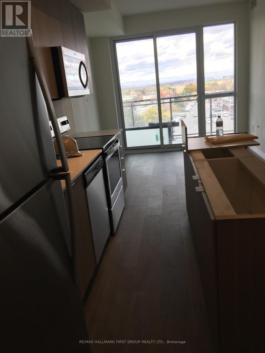 705 - 3237 Bayview Avenue, Toronto, ON - Indoor Photo Showing Kitchen