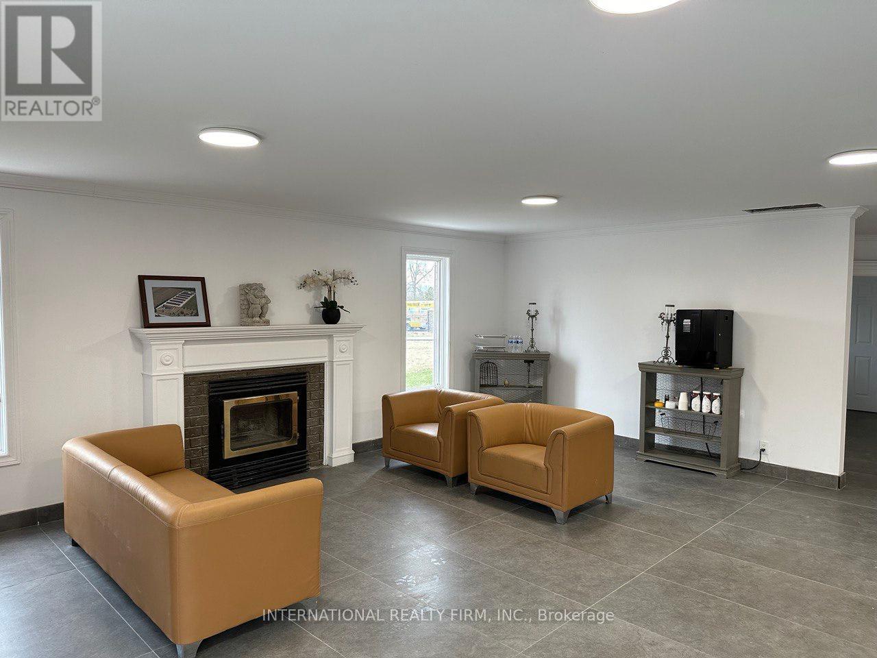 26149 Park Road, Georgina, ON