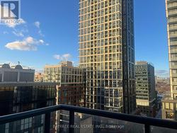 1606 - 87 PETER STREET Toronto, ON M5V 0P1