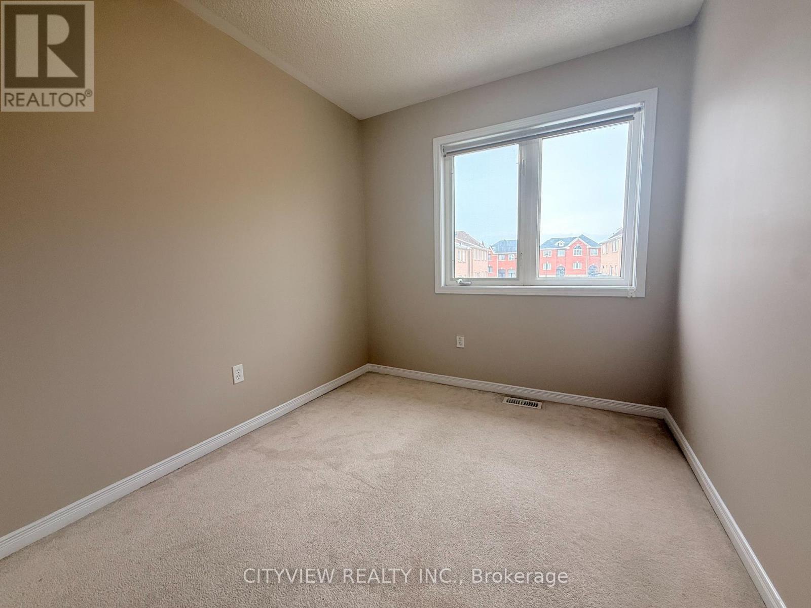 5727 Retreat Street, Mississauga, ON - Indoor Photo Showing Other Room