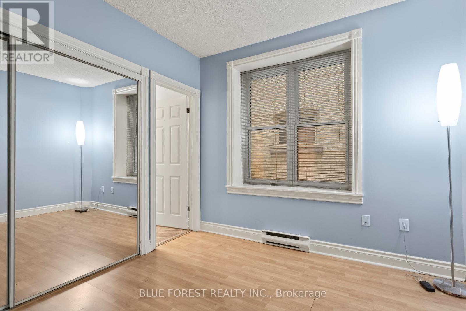 102 - 460 Wellington Street, London East (East F), ON - Indoor Photo Showing Other Room