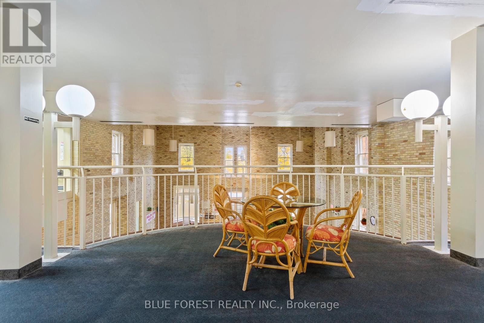 102 - 460 Wellington Street, London East (East F), ON - Photo Showing Other Room