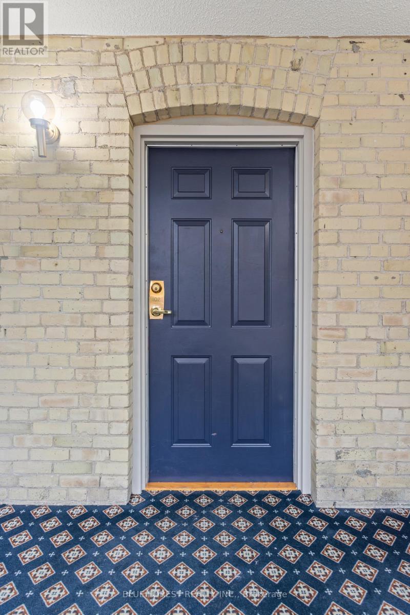 102 - 460 Wellington Street, London East (East F), ON - Outdoor With Exterior