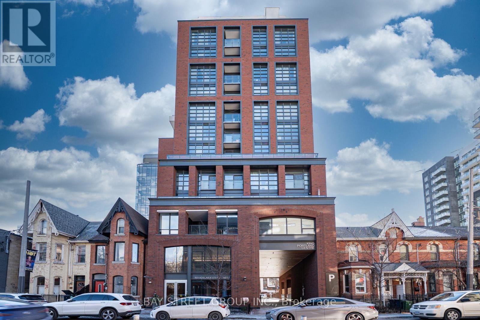 502 - 501 Adelaide Street W, Toronto, ON - Outdoor With Balcony With Facade