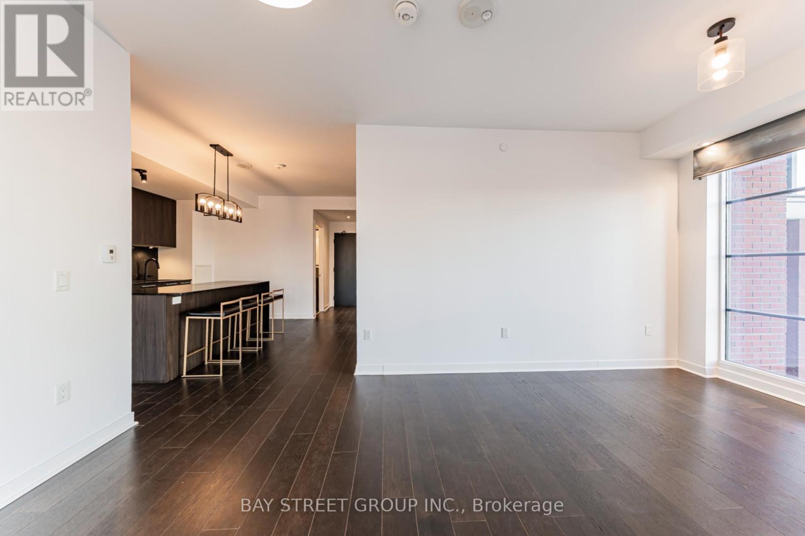 502 - 501 Adelaide Street W, Toronto, ON - Indoor