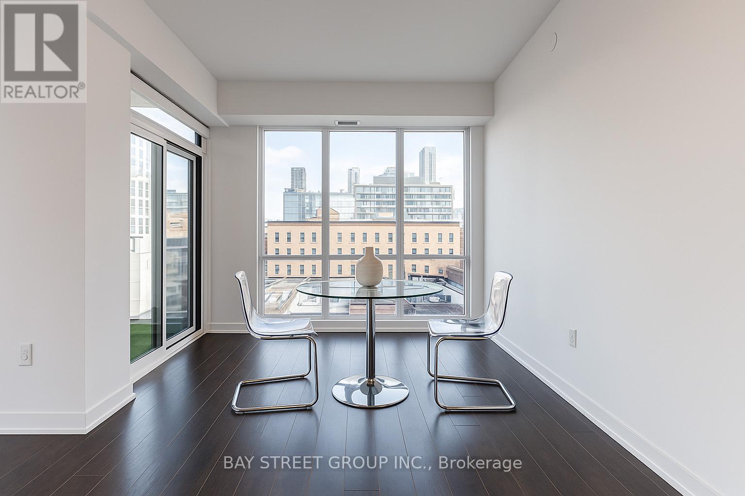 502 - 501 Adelaide Street W, Toronto, ON - Indoor Photo Showing Dining Room