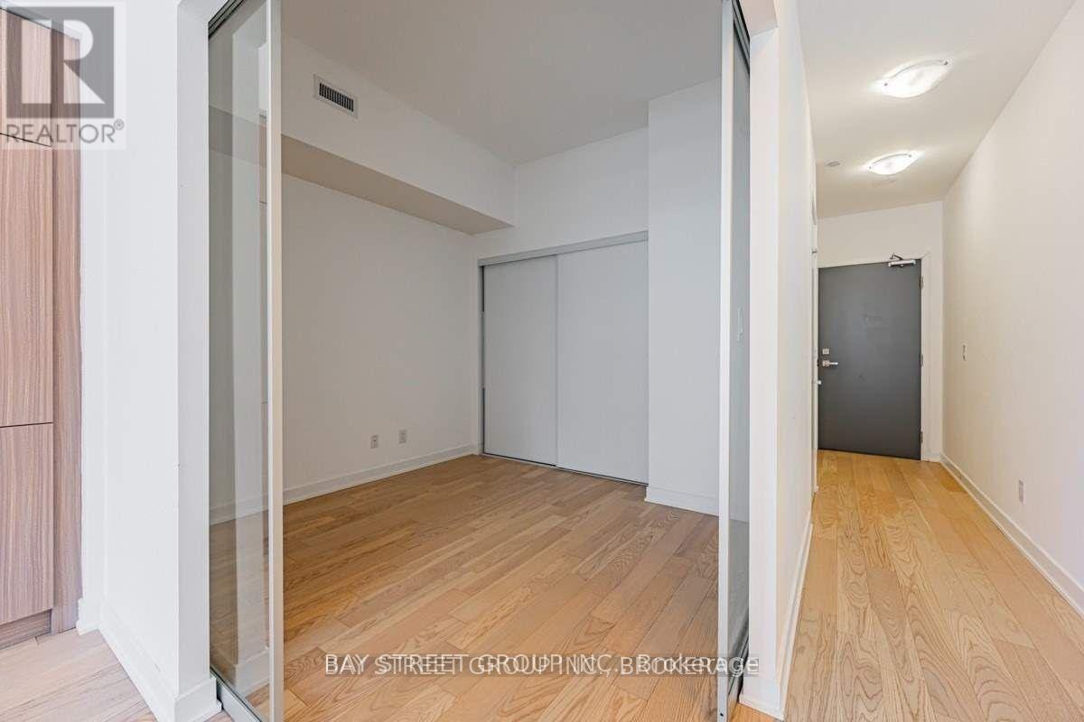 304 - 17 Dundonald Street, Toronto, ON - Indoor Photo Showing Other Room