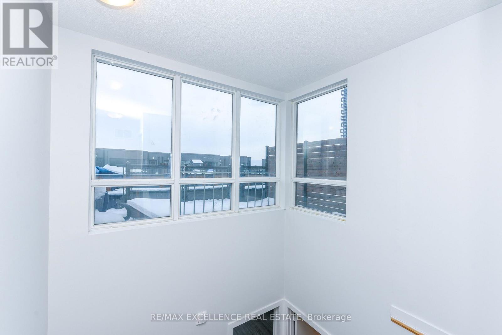 42 - 200 Malta Avenue, Brampton, ON - Indoor Photo Showing Other Room