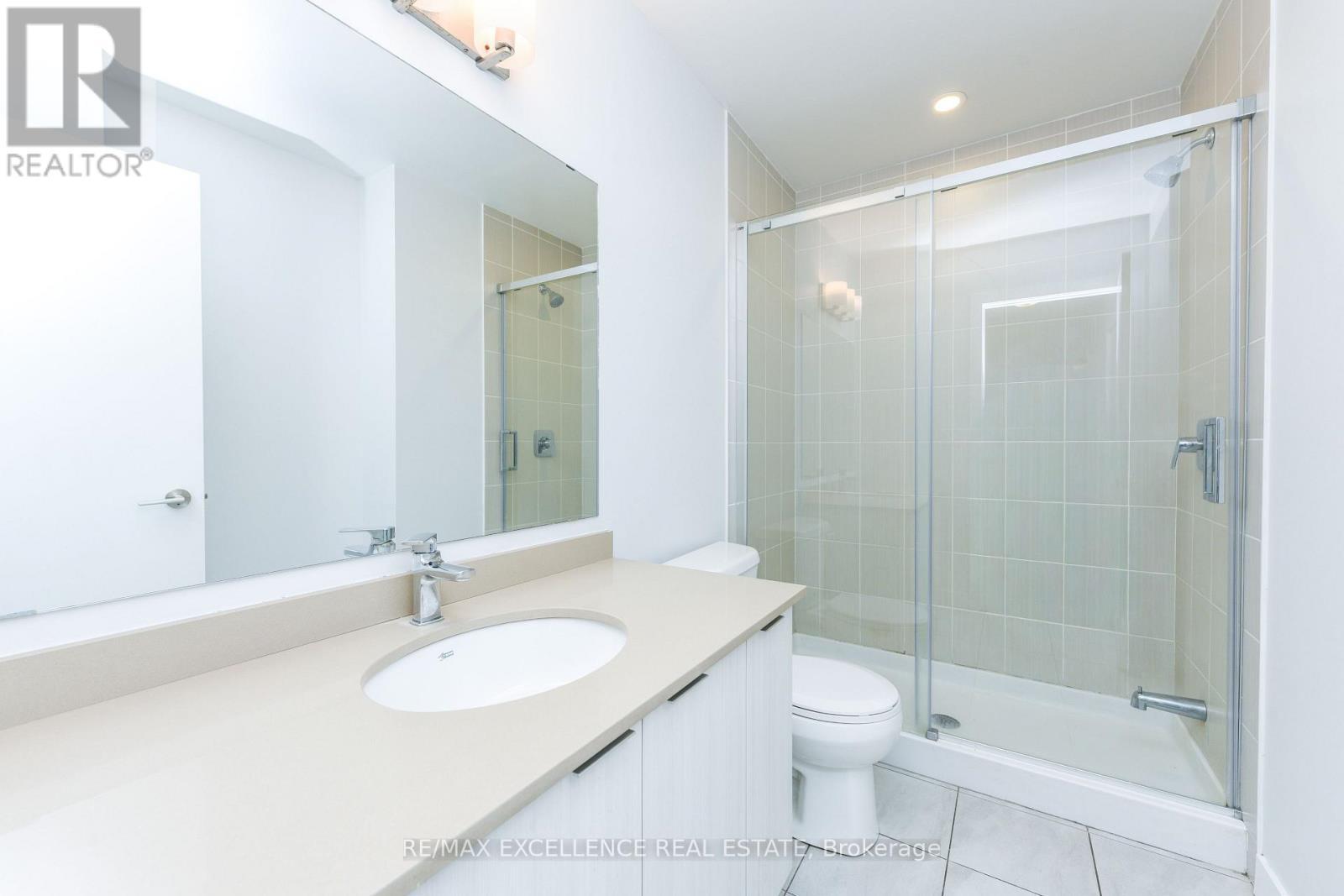 42 - 200 Malta Avenue, Brampton, ON - Indoor Photo Showing Bathroom