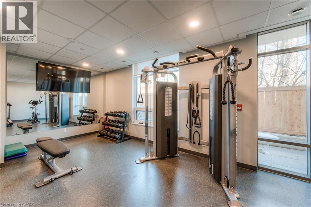 399 Queen Street S Unit# 417, Kitchener, ON - Indoor Photo Showing Gym Room