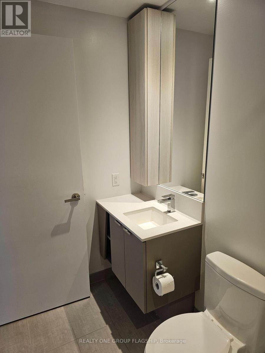 1809 - 3883 Quartz Road, Mississauga, ON - Indoor Photo Showing Bathroom