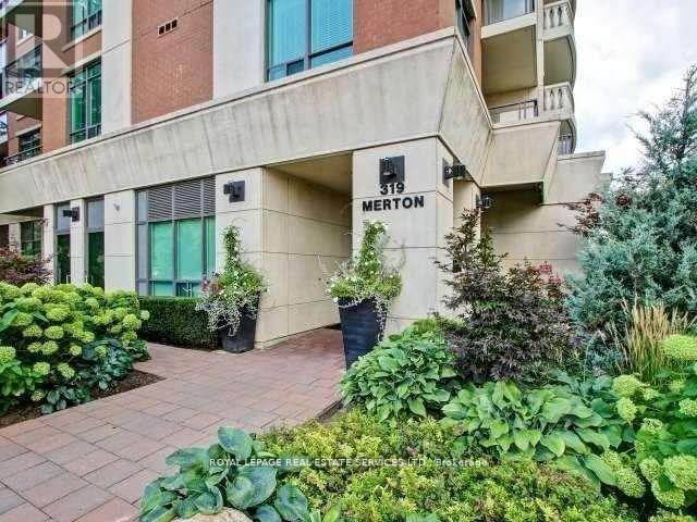 bespoked amenities - beautiful indoor pool - 402 - 319 Merton Street, Toronto, ON - Outdoor With Balcony
