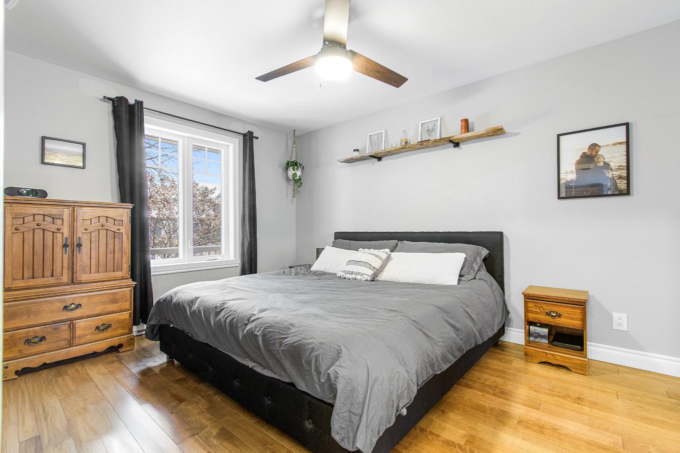 Primary bedroom - 30 Rue Jolicoeur, Repentigny (Repentigny), QC - Indoor Photo Showing Bedroom