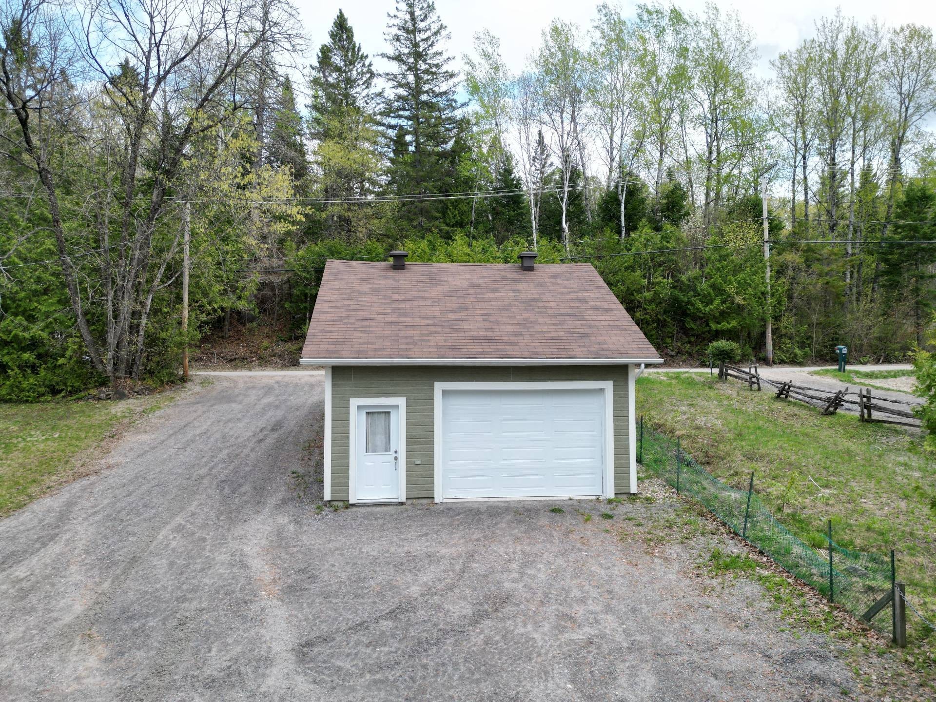 Garage - 13134 Ch. Du Lac-Labelle, Labelle, QC - Outdoor