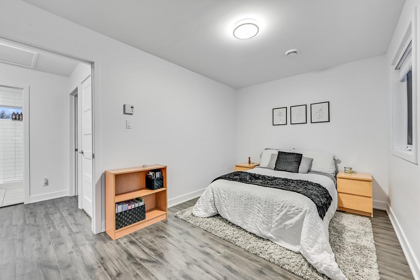 Bedroom - 201-169 Rue St-Georges, Saint-Jean-Sur-Richelieu, QC - Indoor Photo Showing Bedroom