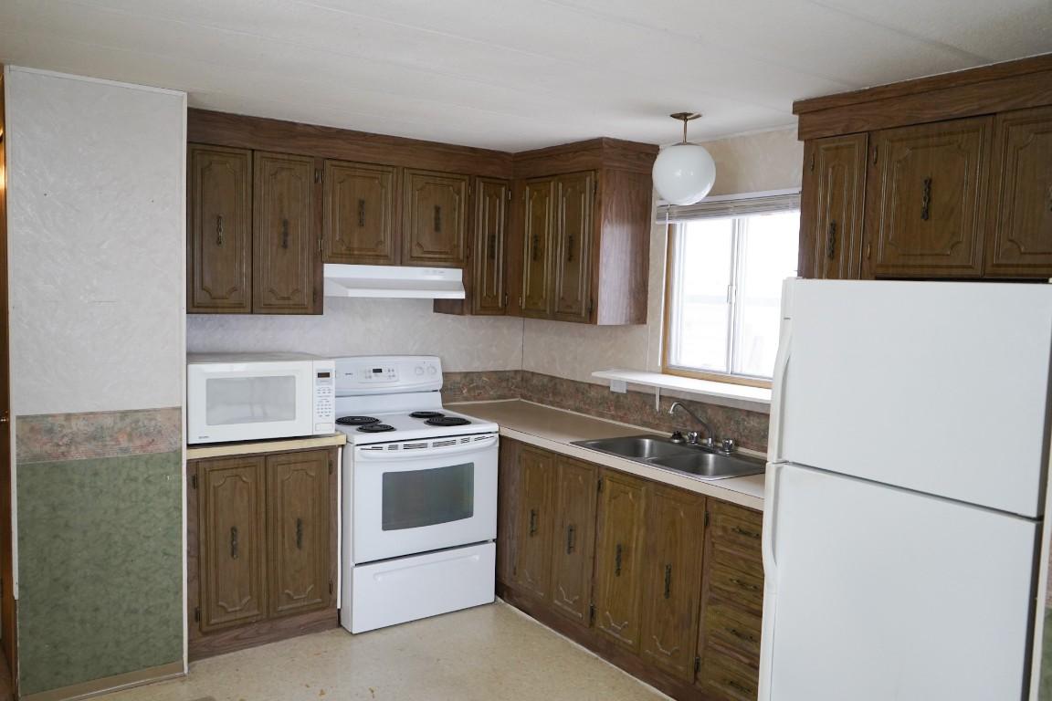 6-1620 Cariboo Highway 97 Highway, Clinton, BC