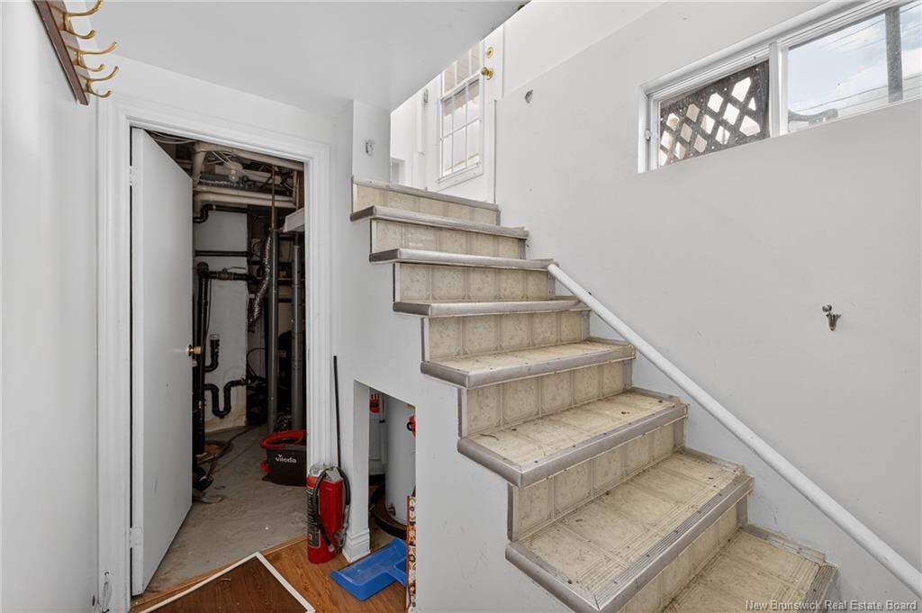 2335/37/39 Rough Waters, Rough Waters, NB