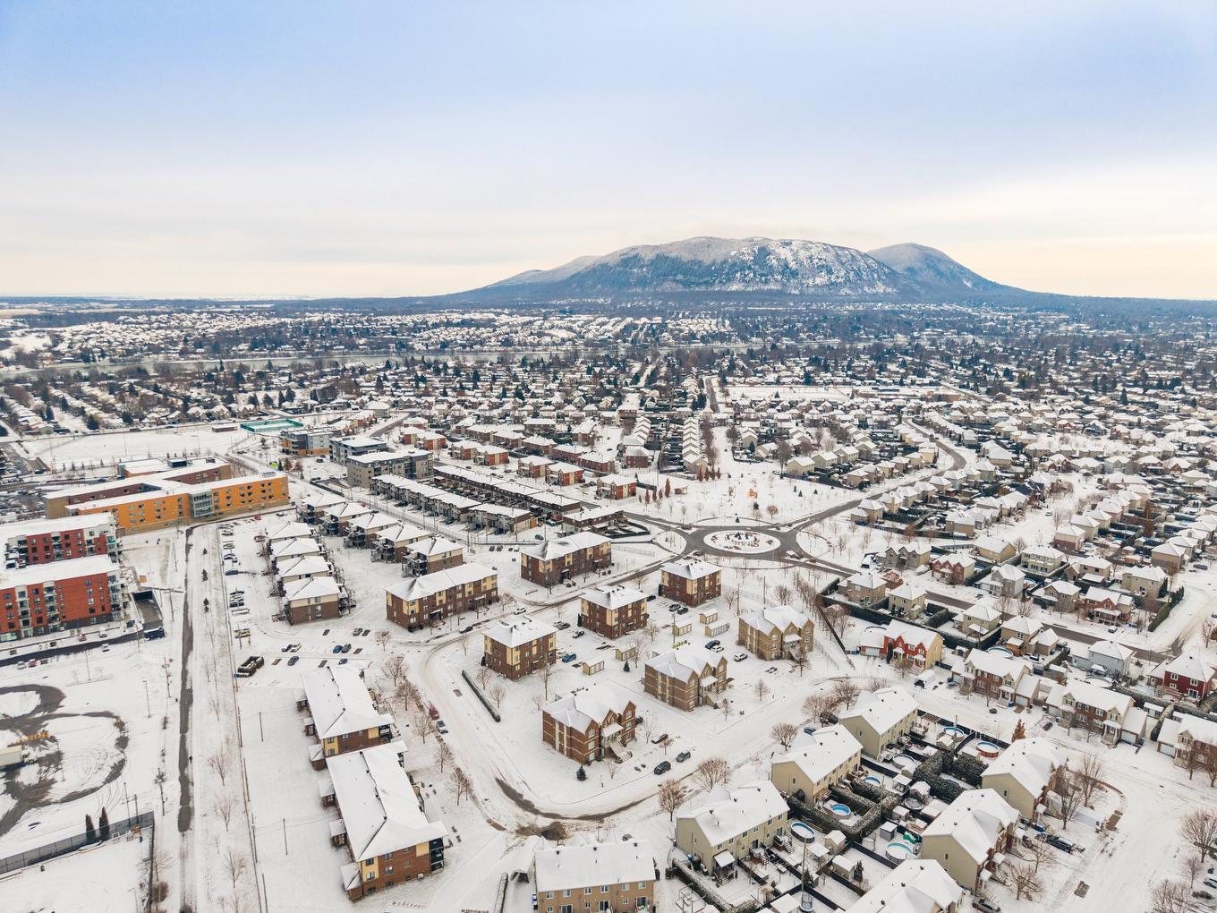 Aerial photo - 116 Rue Rémi-Dansereau, Beloeil, QC - Outdoor With View