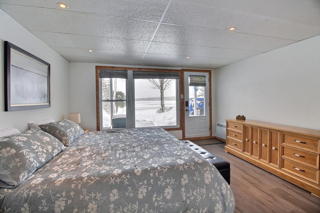 Primary bedroom - 30 Ch. Du Domaine-Du-Soleil-Levant, Stanstead - Canton, QC - Indoor Photo Showing Bedroom