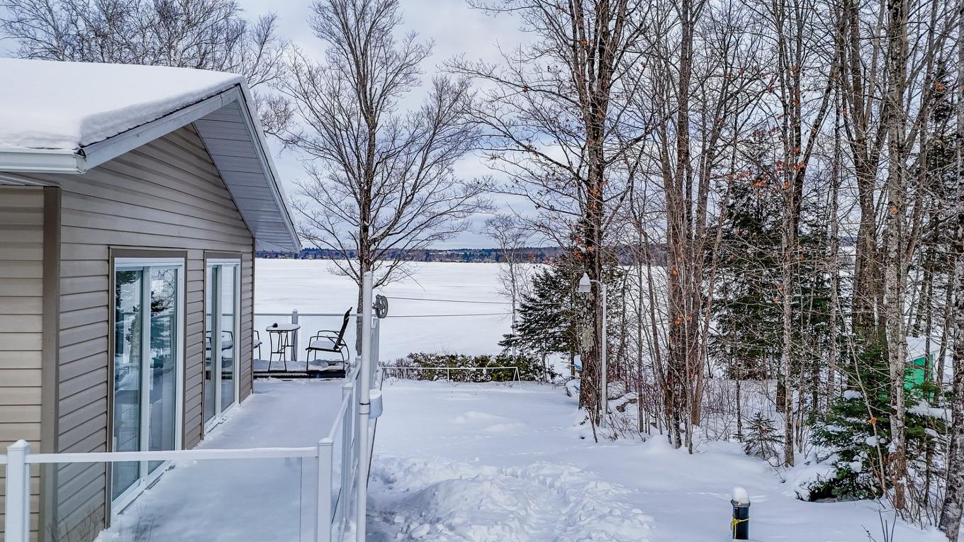 Exterior - 30 Ch. Du Domaine-Du-Soleil-Levant, Stanstead - Canton, QC - Outdoor
