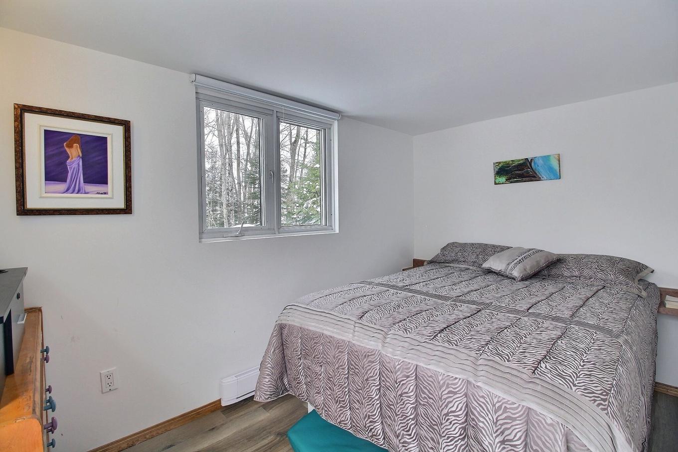 Shed - 30 Ch. Du Domaine-Du-Soleil-Levant, Stanstead - Canton, QC - Indoor Photo Showing Bedroom
