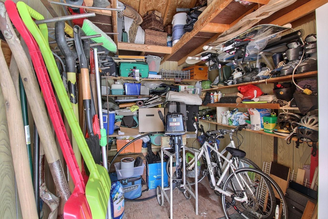 Shed - 30 Ch. Du Domaine-Du-Soleil-Levant, Stanstead - Canton, QC - Indoor With Storage