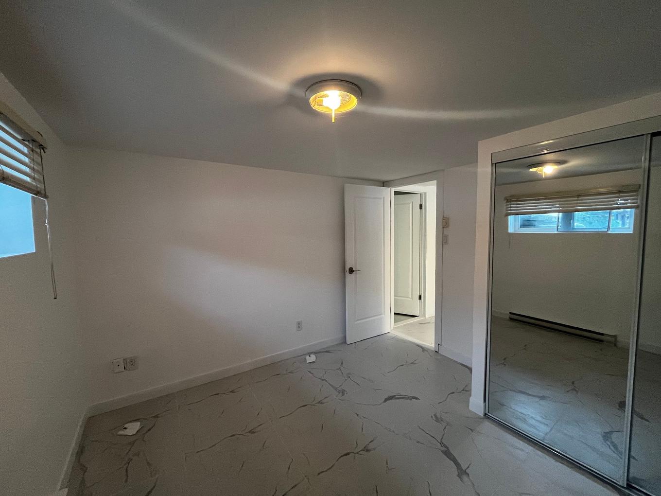 Chambre à coucher - 2658 Av. De La Renaissance, Boisbriand, QC - Indoor Photo Showing Other Room