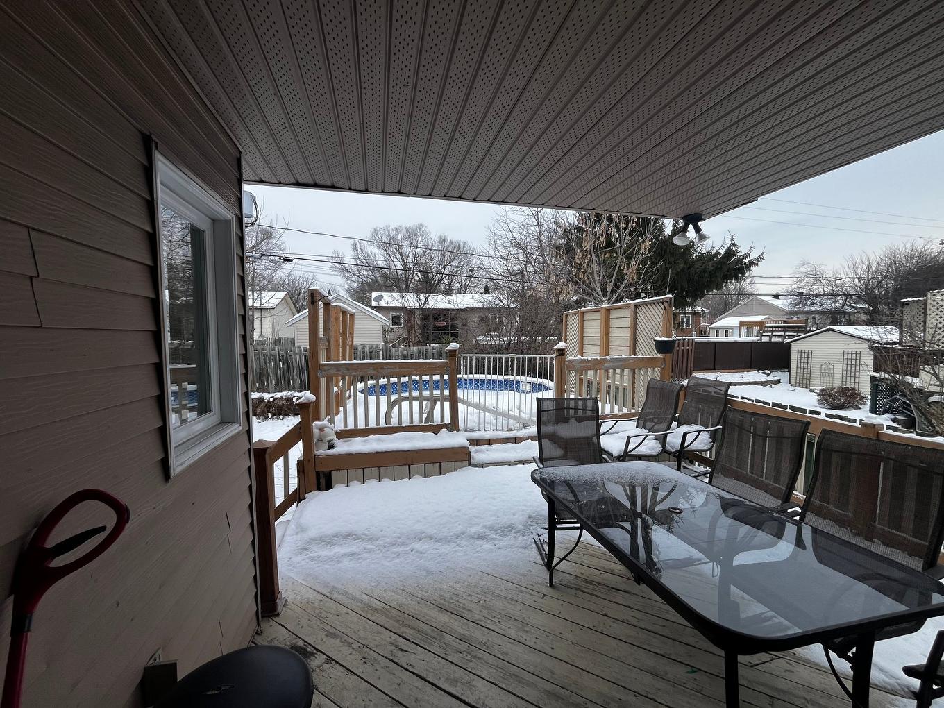 Terrasse - 2658 Av. De La Renaissance, Boisbriand, QC - Outdoor With Deck Patio Veranda With Exterior