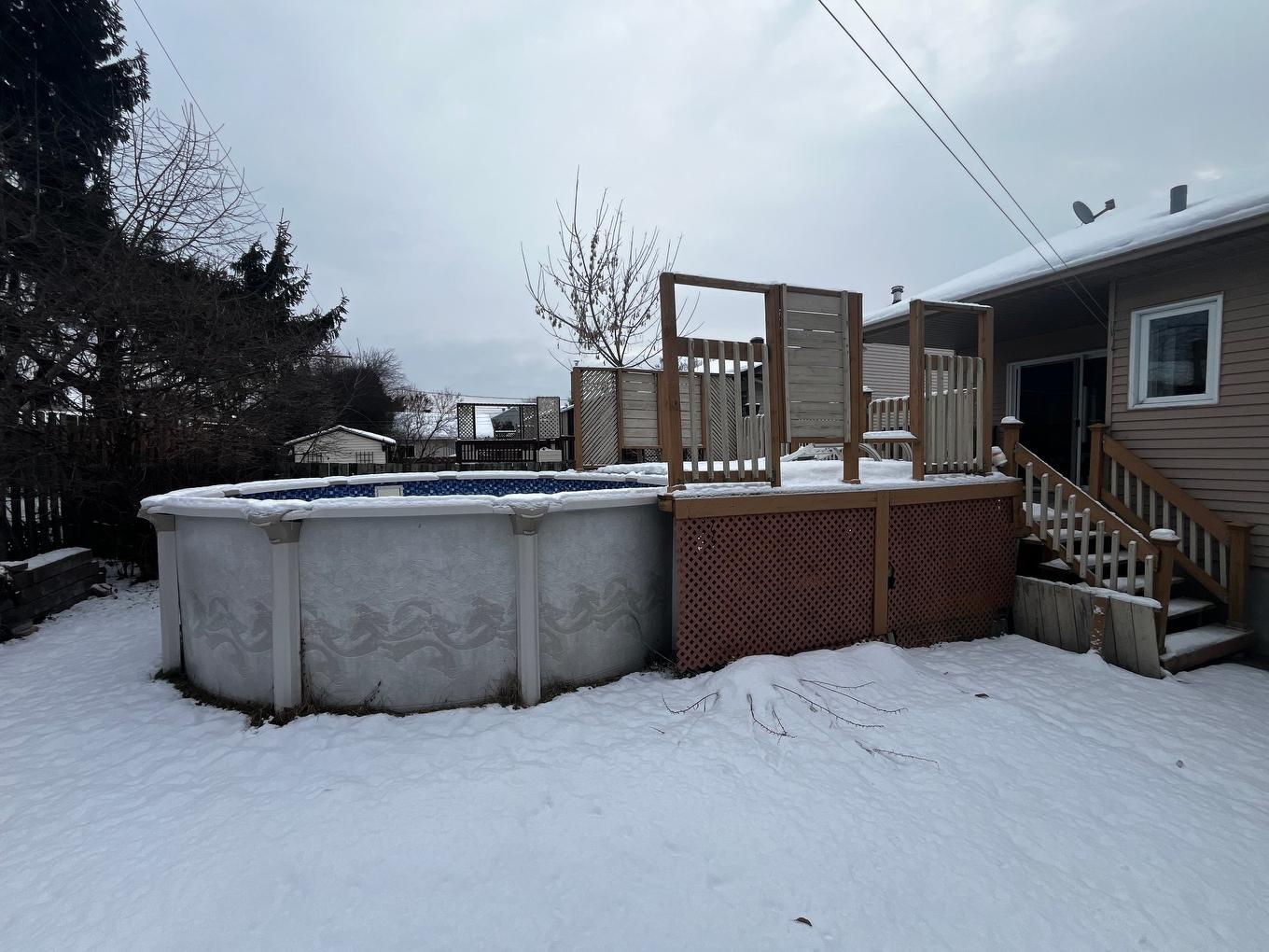 Cour - 2658 Av. De La Renaissance, Boisbriand, QC - Outdoor With Above Ground Pool