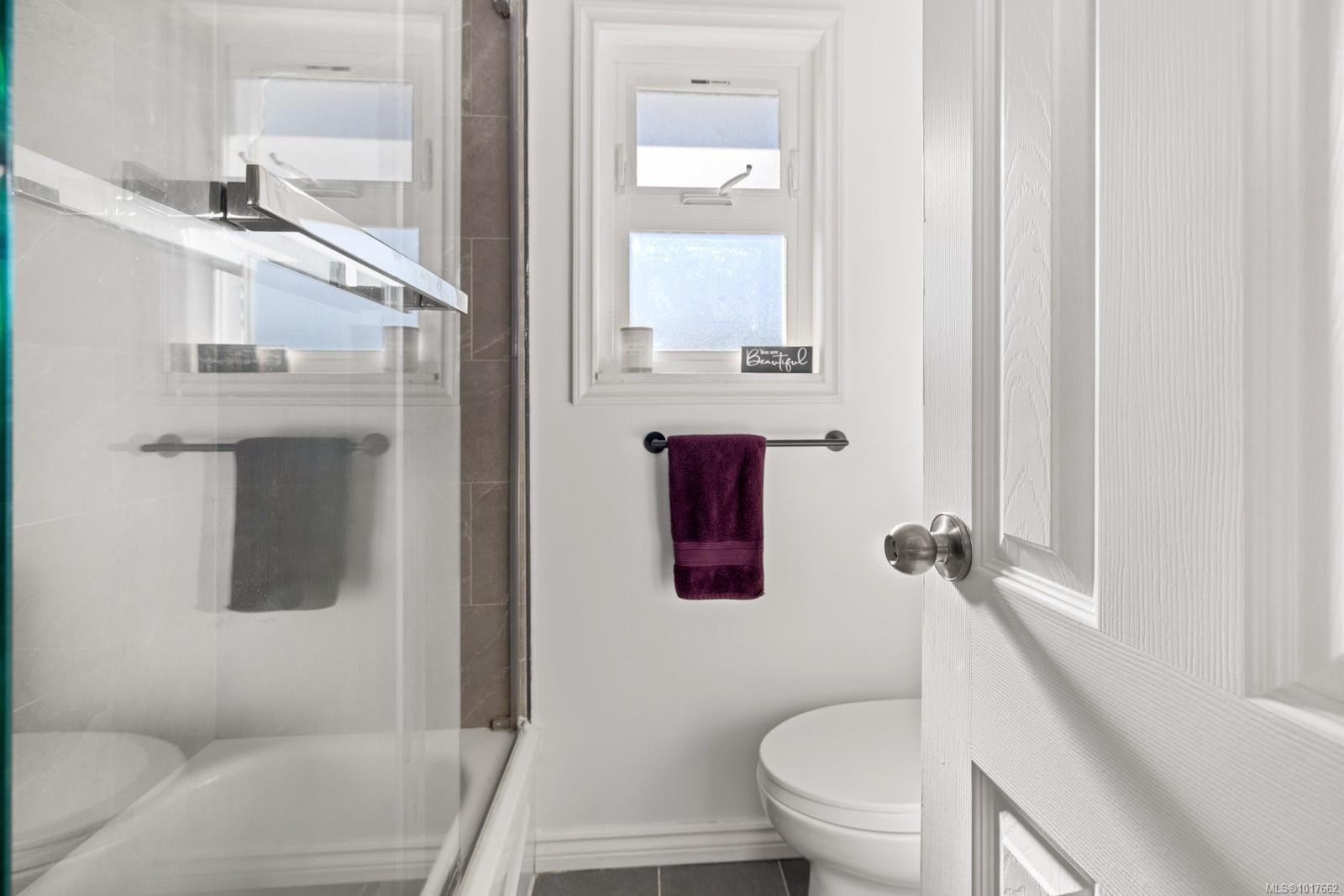 3350 Limerick Rd, Duncan, BC - Indoor Photo Showing Bathroom