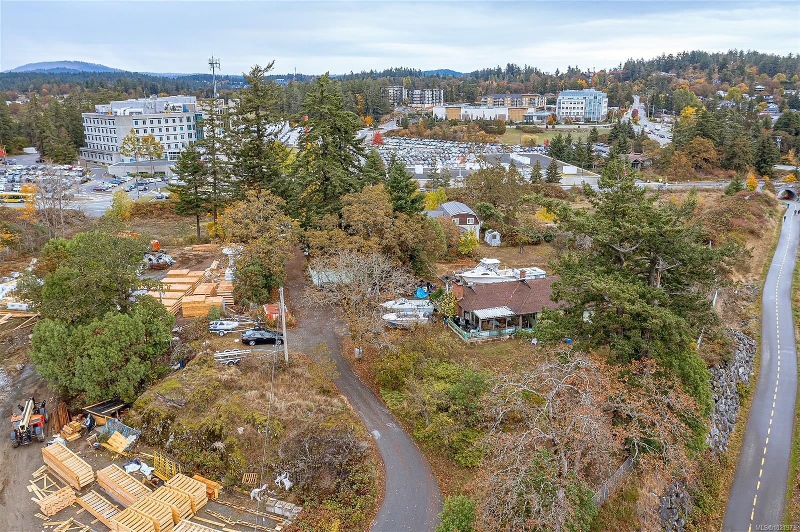 5 Erskine Lane, View Royal, BC