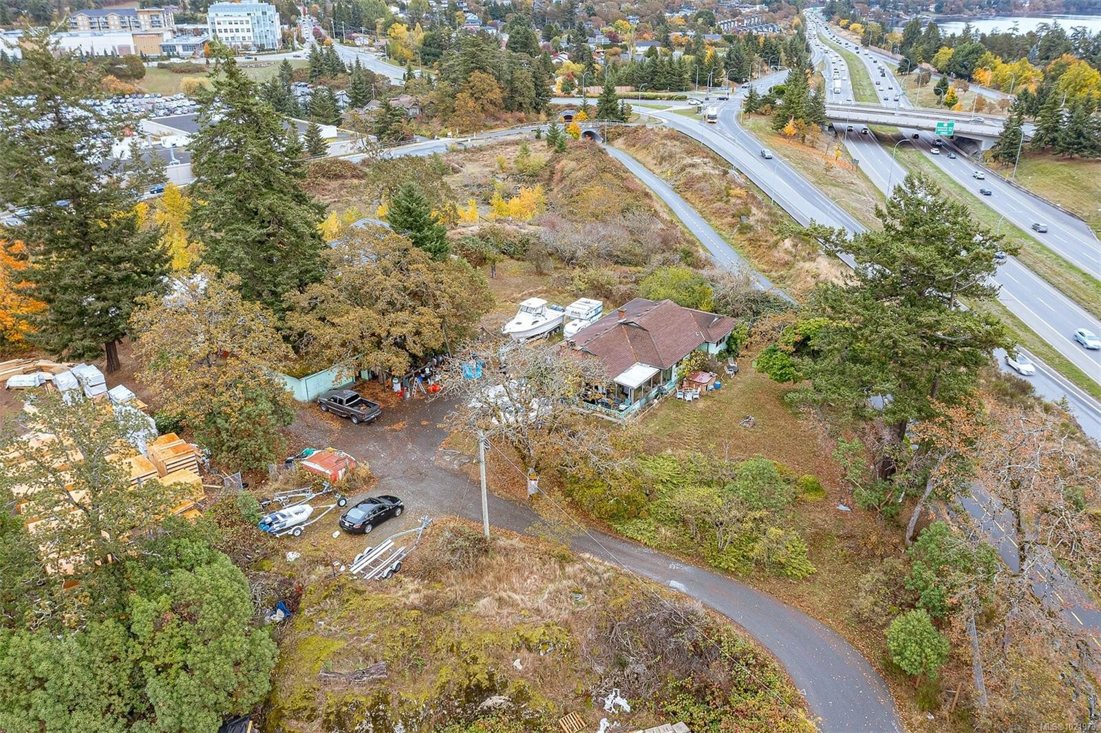5 Erskine Lane, View Royal, BC