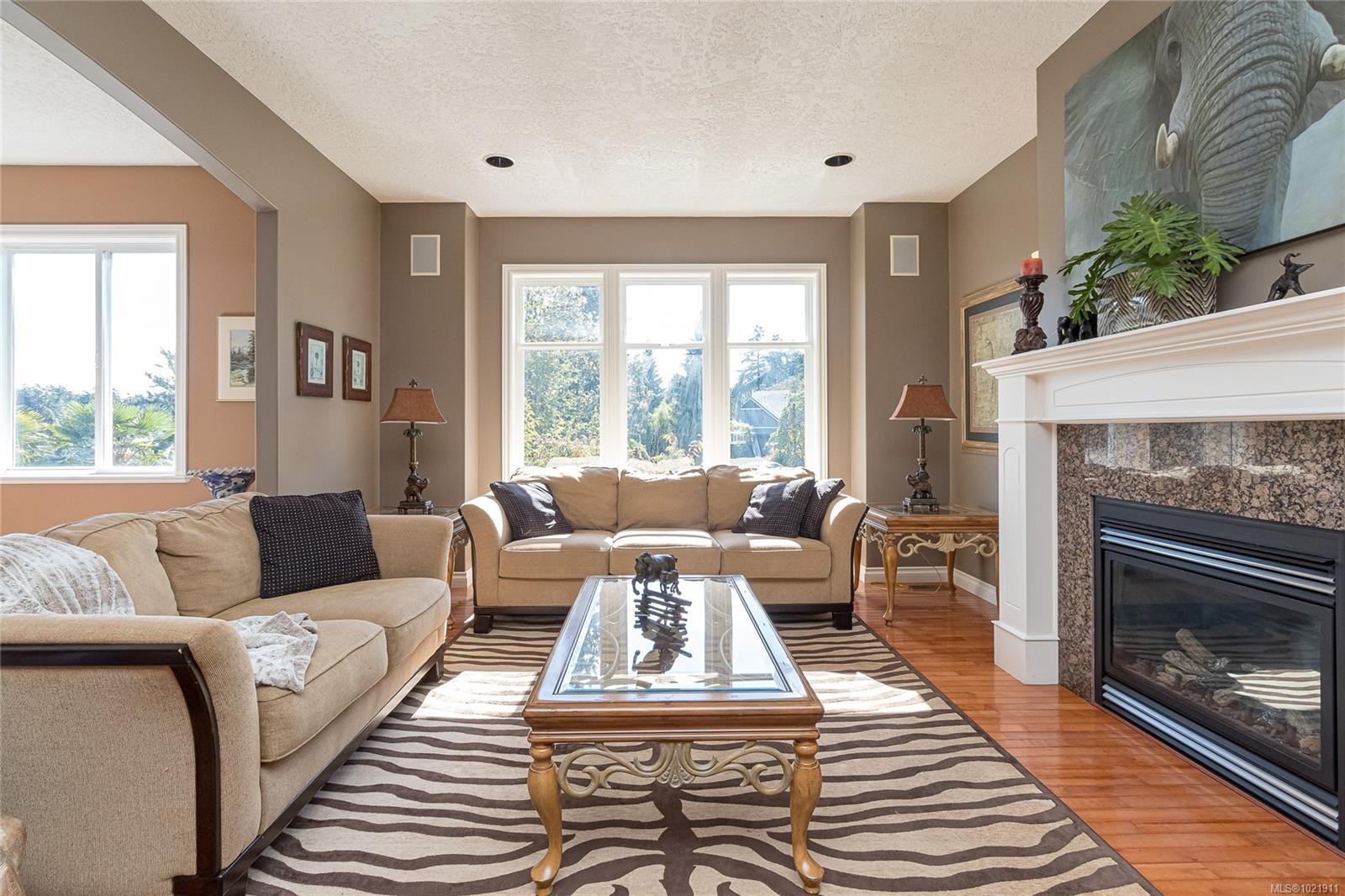 1204 Knockan Pl, Saanich, BC